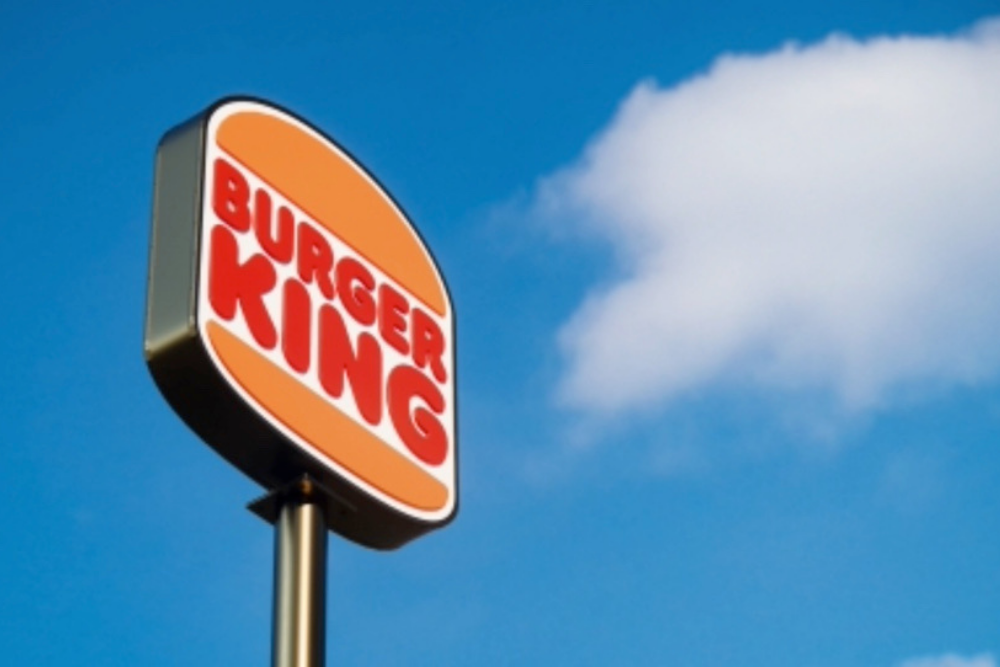 Überarbeitetes Logo, überarbeitete Rezepturen: Burger King mit neuem Markenauftritt